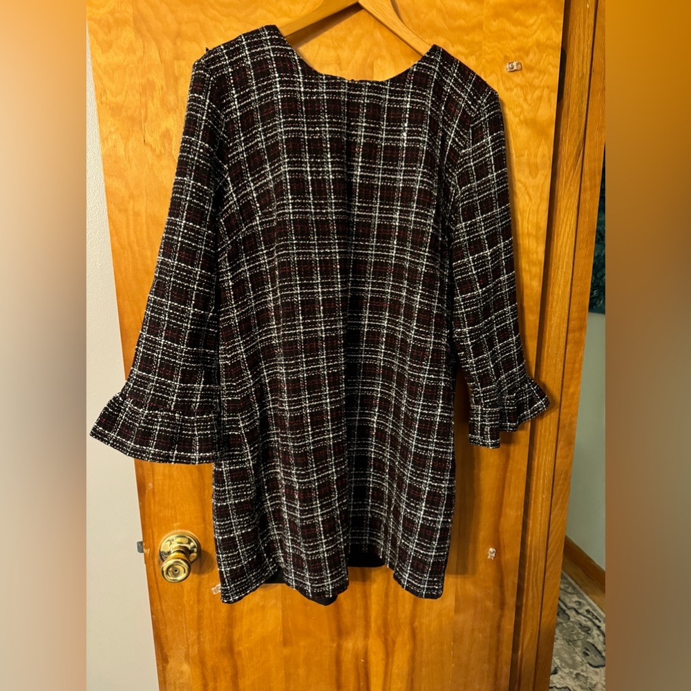 Cute Tweed bell sleeved dress